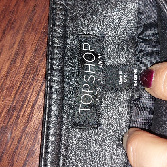 Topshop vegan leather mini skirt - Picture 5 of 5
